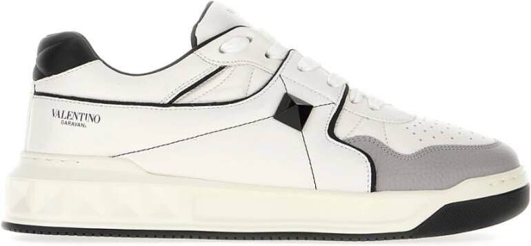 Valentino Garavani Stijlvolle Sneakers voor een Trendy Look