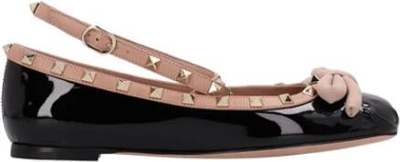 Valentino Garavani Loafers Ballerina Rockstud in zwart