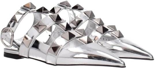 Valentino Garavani Studded Zilveren Leren Sandalen met Gesp