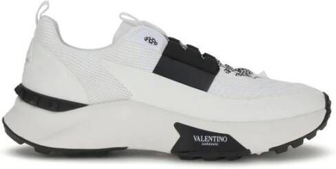 Valentino Garavani True Act Sneakers Mesh Rubberen Stof