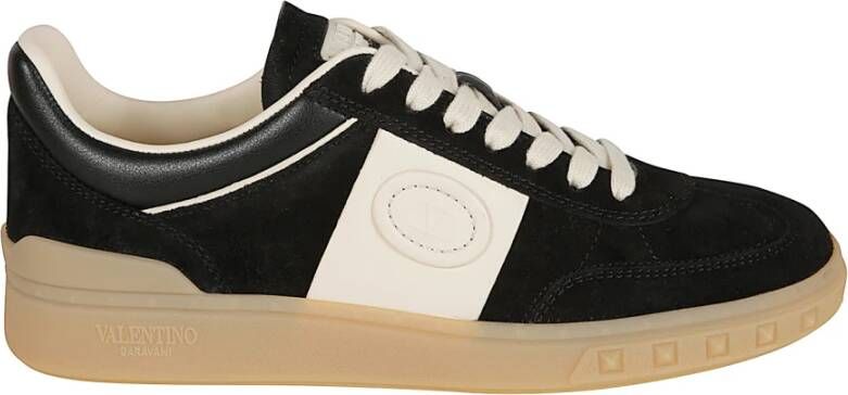 Valentino Garavani Upvillage Low Top Sneaker