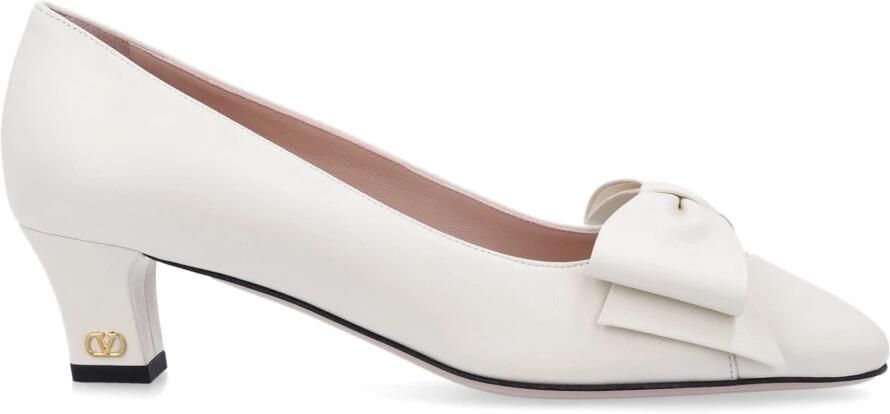Valentino Garavani Bowow Pump T45