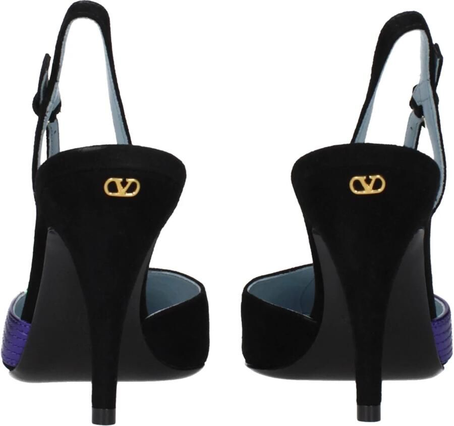 Valentino Garavani Pumps met Hoge Hak