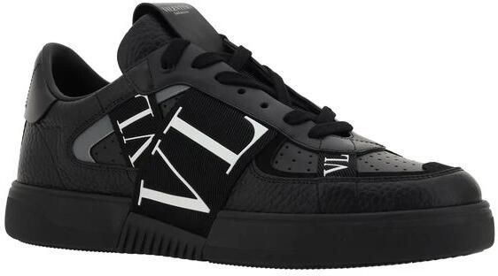 Valentino Garavani Geperforeerde Sneakers met Geborduurd Logo