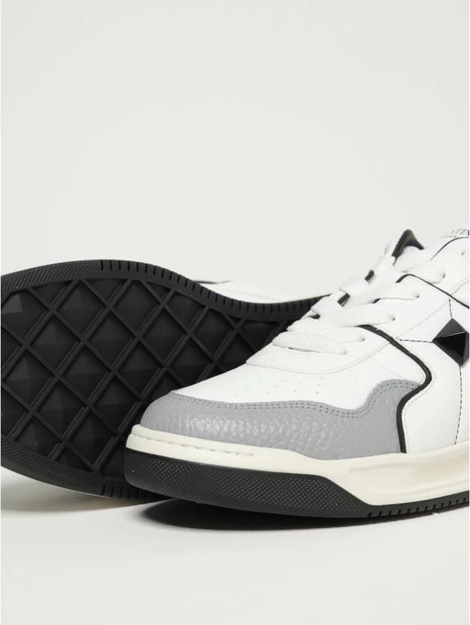Valentino Garavani One Stud Low-Top Sneakers - Foto 2