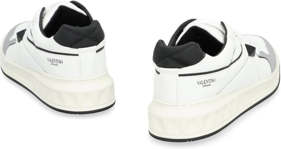 Valentino Garavani One Stud Low-Top Sneaker - Foto 2