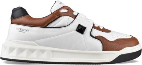 Valentino Garavani One Stud Low-Top Sneaker