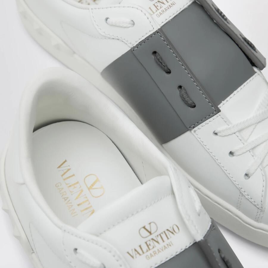 Valentino Garavani Open Low-Top Sneaker - Foto 5