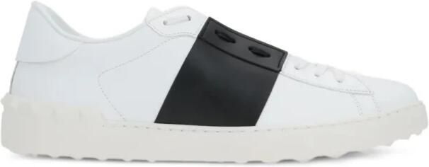 Valentino Garavani Low-Top Sneakers 'Open' Sneakers in wit