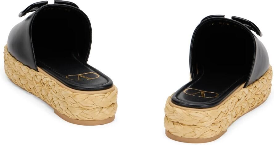 Valentino Garavani Questie Platform Shoe - Foto 2