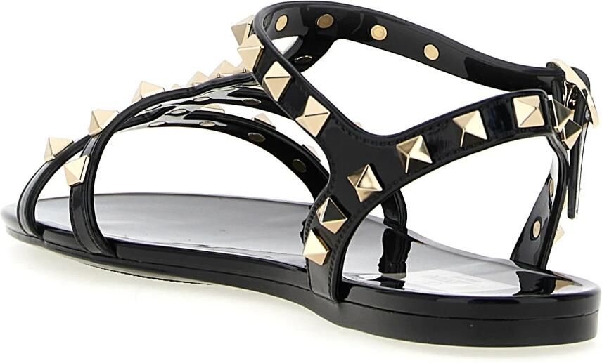 Valentino Garavani Rockstud Flat Rubber Sandal - Foto 3