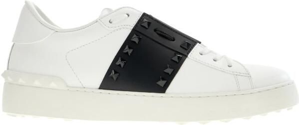Valentino Garavani Rockstud Untitled Sneaker
