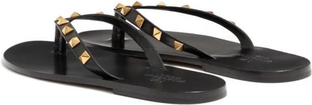 Valentino Garavani Rockstud Thong Sandal - Foto 6