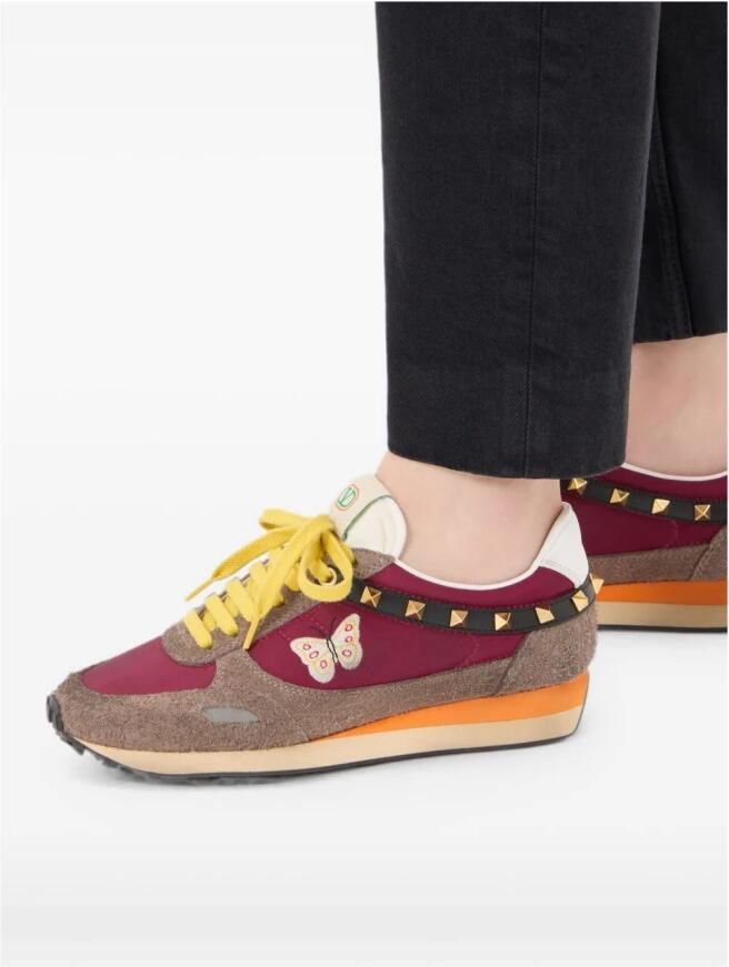 Valentino Garavani Stud Up Sneaker - Foto 4