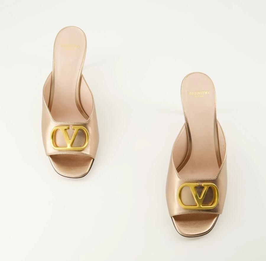 Valentino Garavani VLogo Heeled Sandal - Foto 2