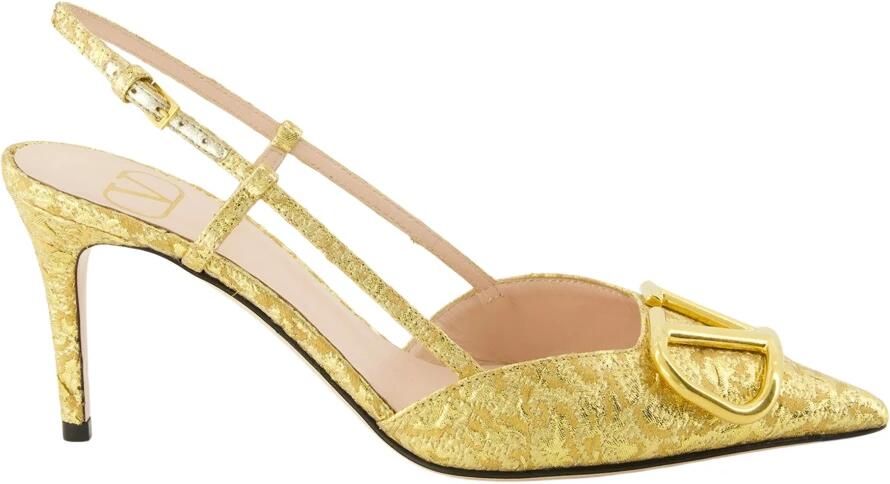 Valentino Garavani Vlogo Pump