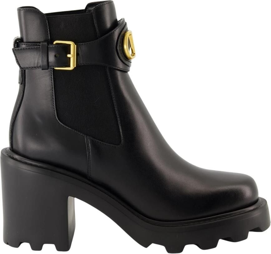 Valentino Garavani VLogo Signature Calfskin Beatle 90Mm