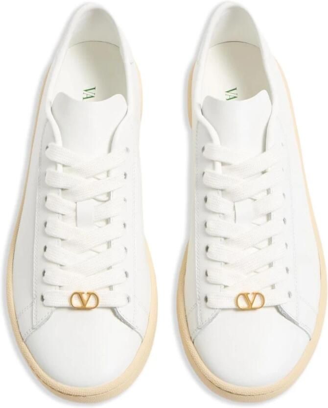 Valentino Garavani Witte Sneakers voor Vrouwen