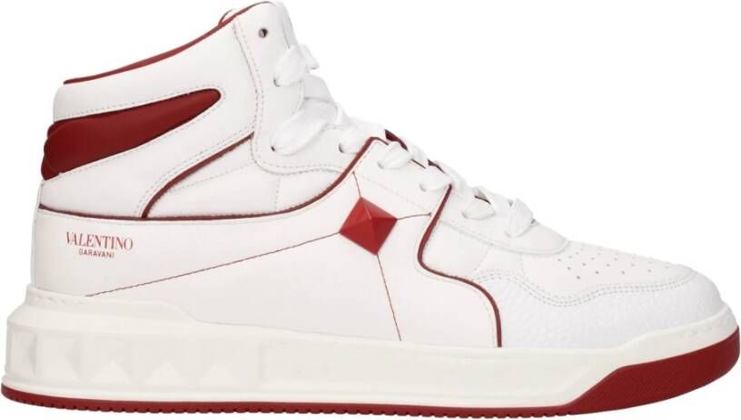 Valentino Garavani Witte Leren Sneakers met Studs