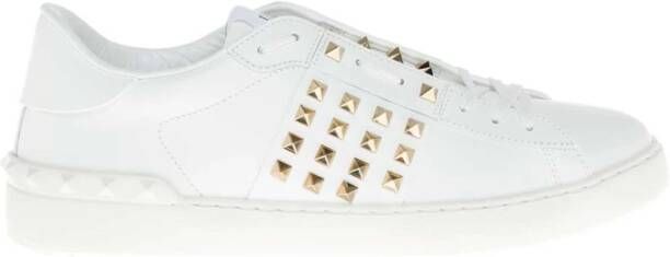 Valentino Garavani Witte Leren Sneakers Studs Vetersluiting White Heren