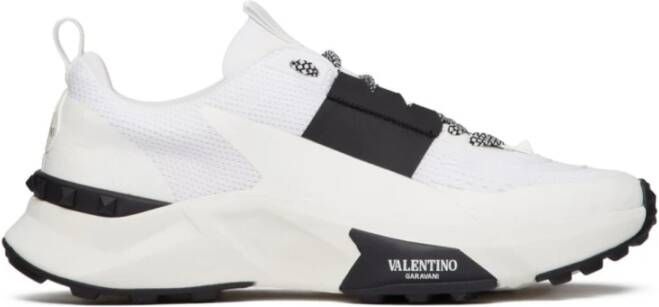 Valentino Garavani Witte Rockstud Sneakers Mesh Paneling White Heren
