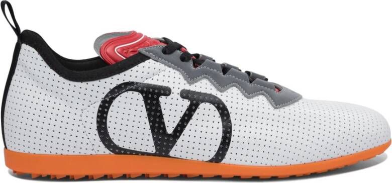 Valentino Garavani Witte Sneakers met VLogo Detail