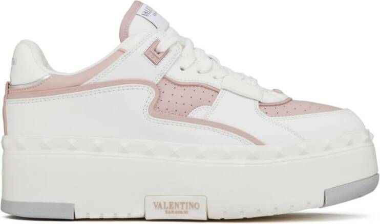 Valentino Garavani Witte Sneakers voor een stijlvolle look