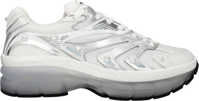 Valentino Garavani Witte stoffen sneakers met studs