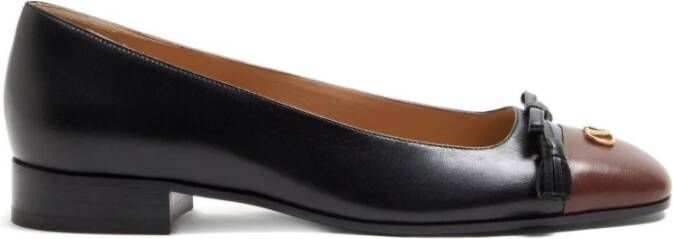 Valentino Garavani "Valet Du Roi" Ballet Flats – Black in zwart