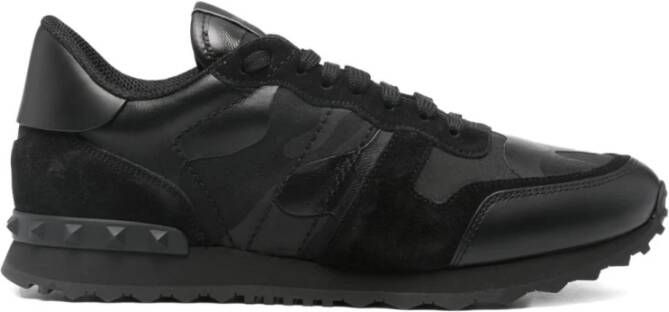 Valentino Garavani Zwarte Camouflage Print Sneakers Rockstud Hiel