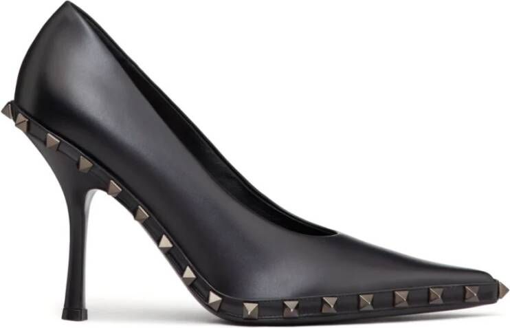 Valentino Garavani Zwarte Leren Hakken met Stud Detail Black Dames