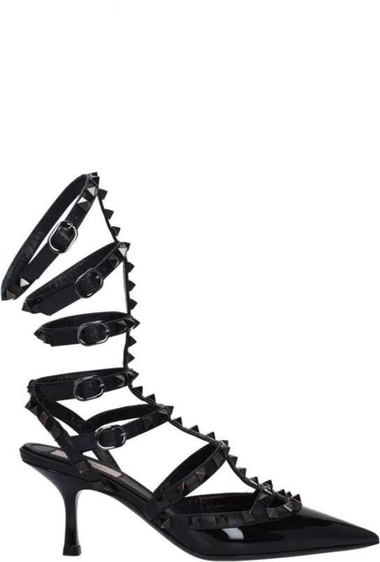 Valentino Garavani Zwarte leren sandaal met studs