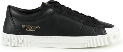 Valentino Garavani Zwarte Sneakers met Logo Biologisch afbreekbare Rubberen Zool Black Heren