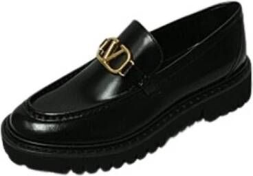 Valentino Garavani Zwarte platte schoenen Elegante stijl