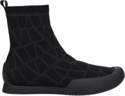 Valentino Garavani Zwarte Stoffen High Tops Sneakers