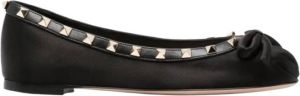 Valentino Garavani Zwarte Studded Bow Ballerina Flats Zwart Dames