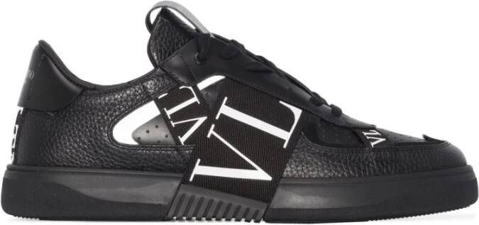 Valentino Garavani Zwarte Sneakers met Logo Details Black Heren
