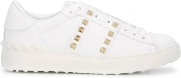 Valentino Leren sneakers met goudkleurige Rockstuds Wit Dames