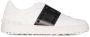 Valentino Garavani Low-Top Sneakers Rockstud Low Top Sneakers in wit - Thumbnail 1