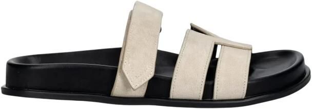 Valentino Resort Slide