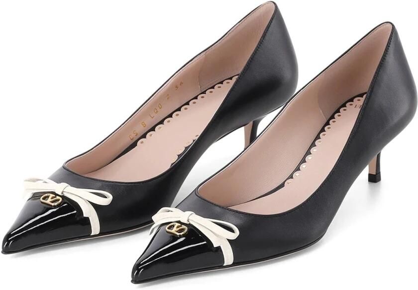 Valentino VLogo Signature Pump van lakleer