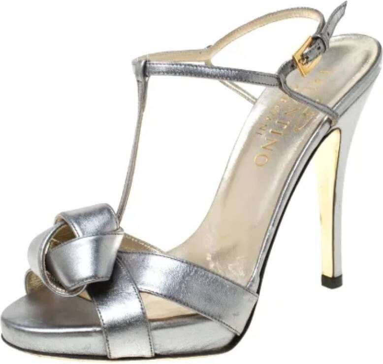 Valentino Vintage Pre-owned Leather sandals Gray Dames