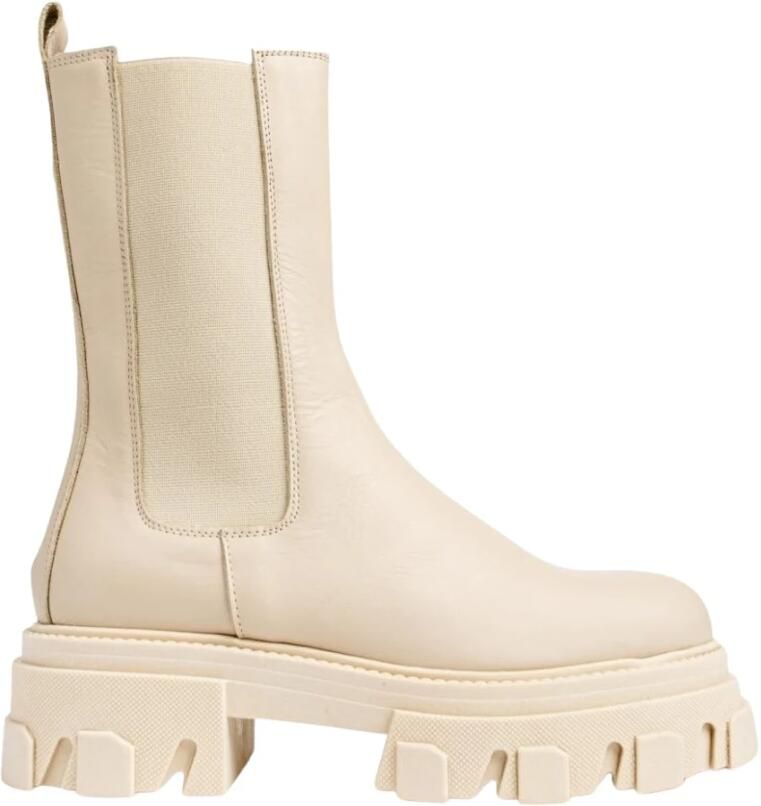 Vamsko Molly High Booties
