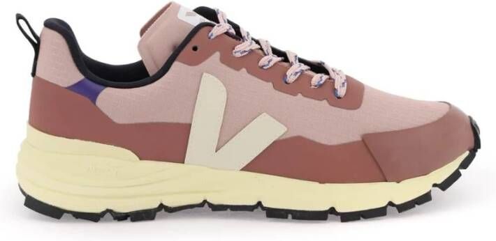 Veja Dekkan Sneakers met Alveomesh en VIBRAM-zool Pink Dames