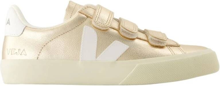 Veja Gouden Leren Sneakers Recife Logo