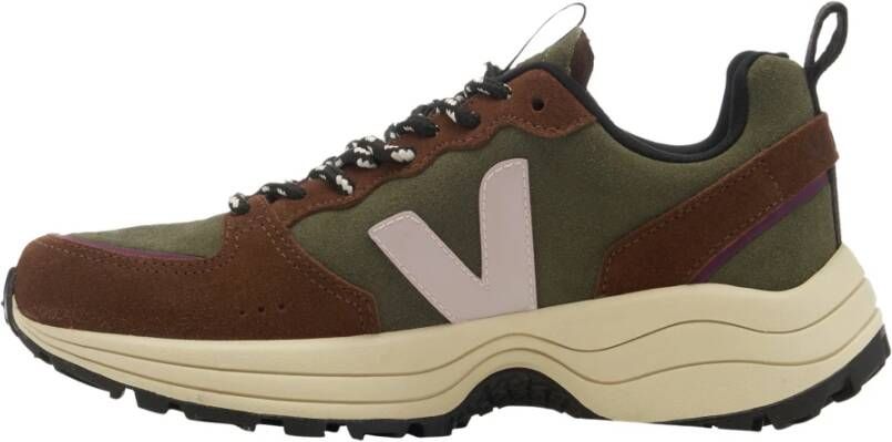 Veja Suede Sneakers met Paneelconstructie Brown Dames