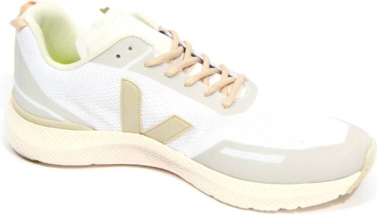 Veja Contrasterende Lace-Up Sneakers met Iconische Details - Foto 3