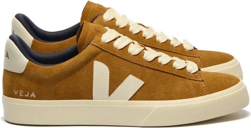 Veja Gedurfde Suède Sneakers