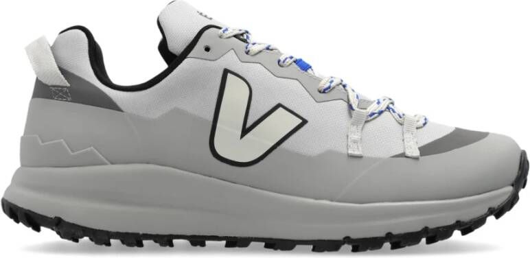 Veja Low-Top Sneakers X etudes Shark Fitz Roy Trek-shell Sneakers in grijs
