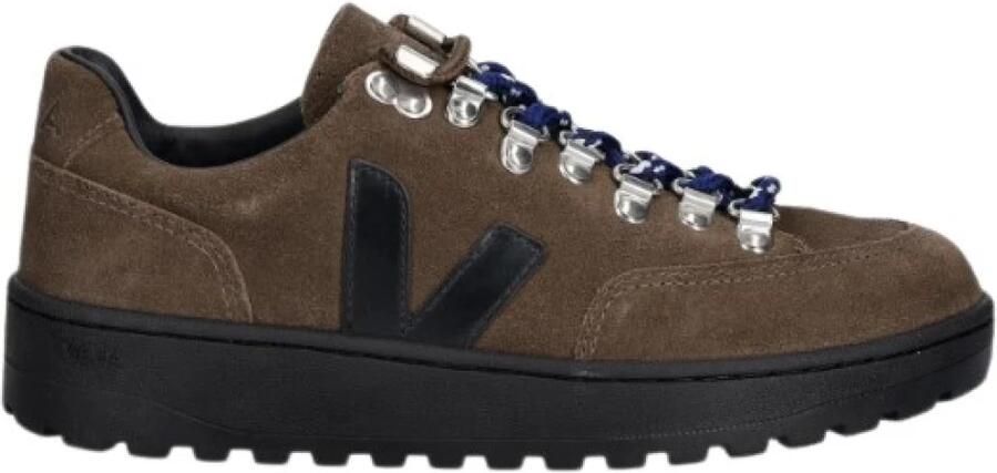 Veja Atlas Suede